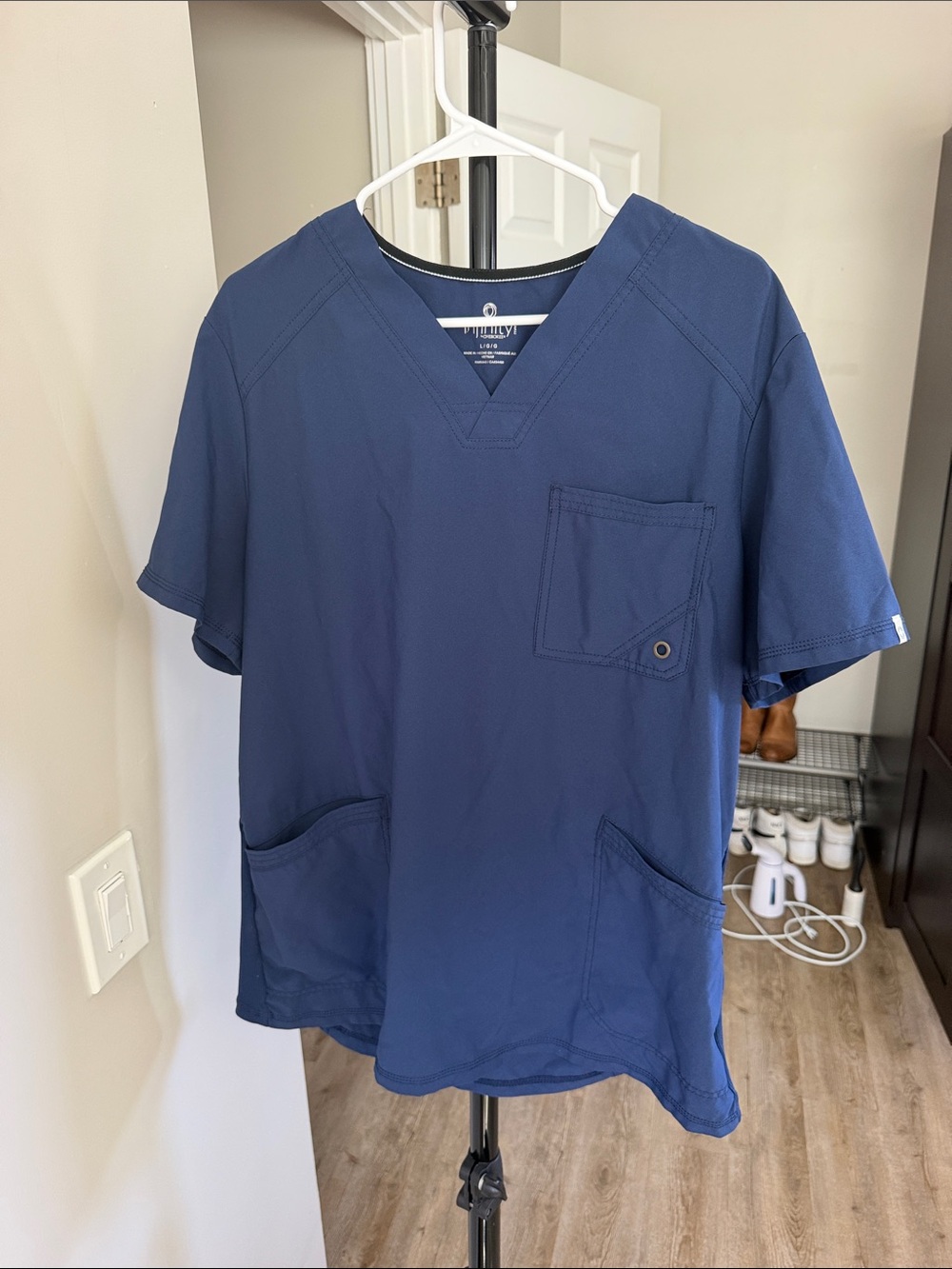 Infinity by Cherokee scrub top